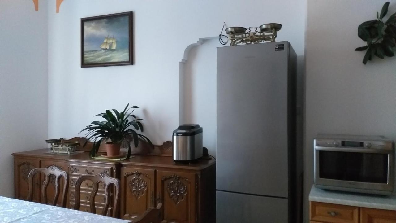 Apartman Kraslice Bagian luar foto